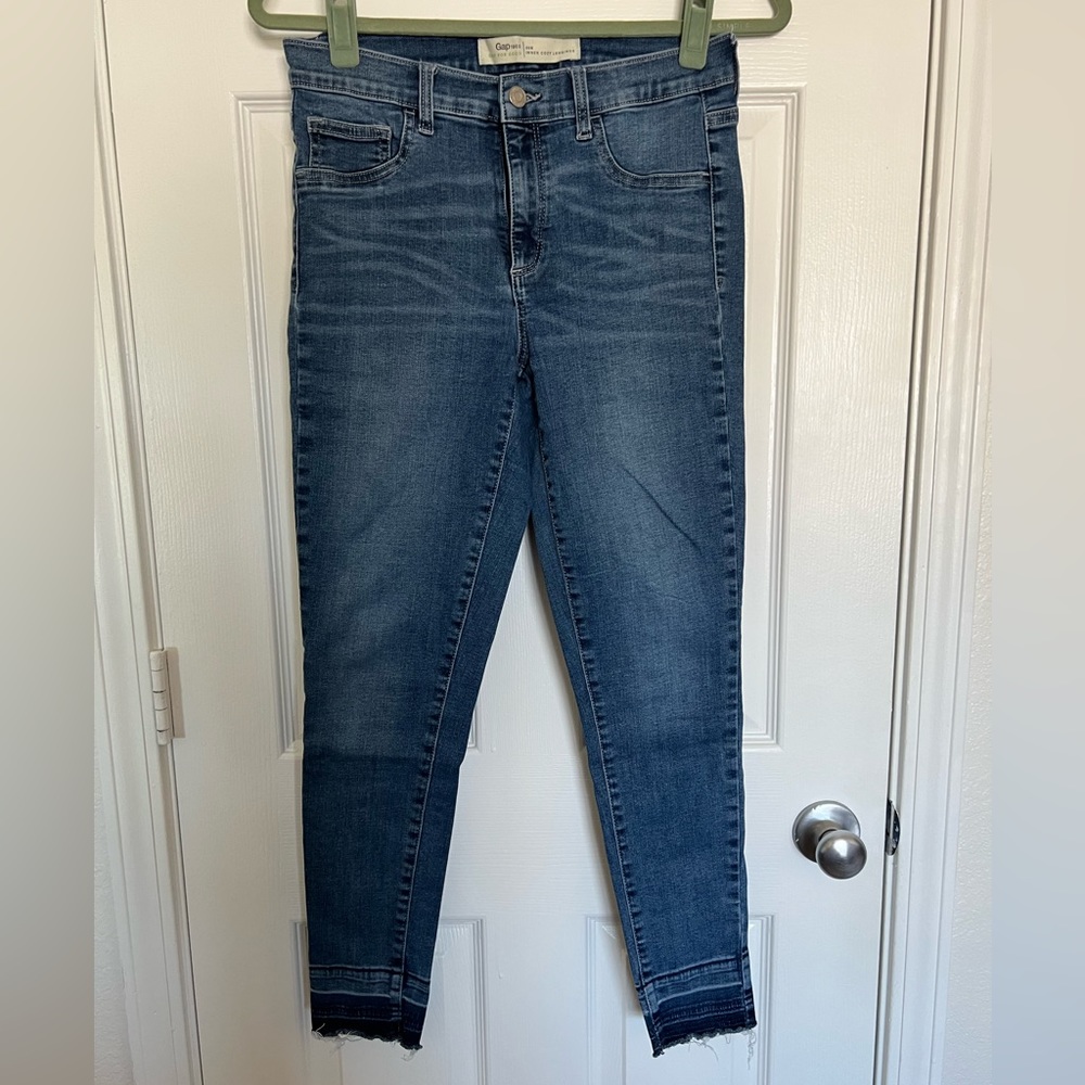 Gap 1969 Skinny Jeans